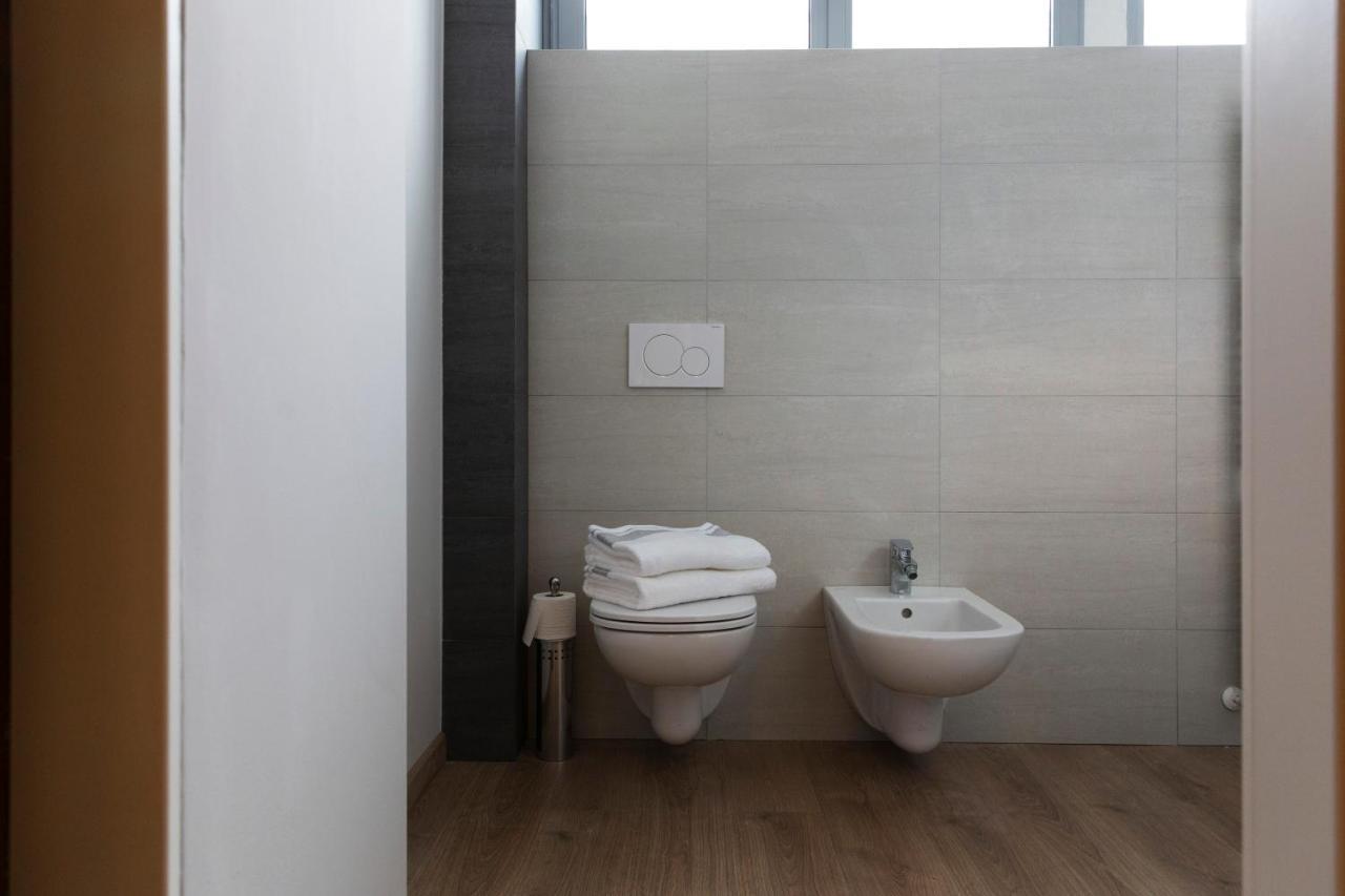 Milan Design Flats Lägenhet Exteriör bild